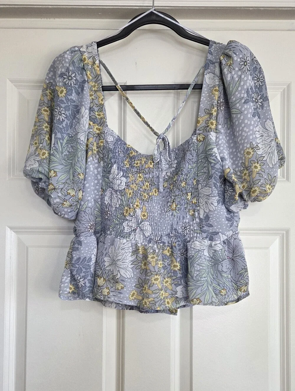 ASTR the Label Clairemont Floral Puff-Sleeve Peplum Coquette Top - Size L